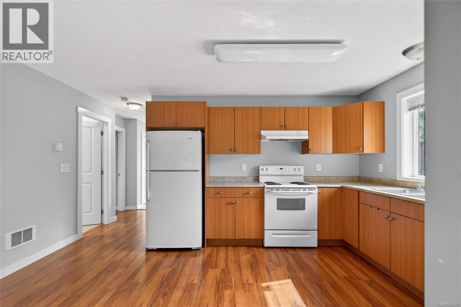 2323 ROCKWOOD PL - 25