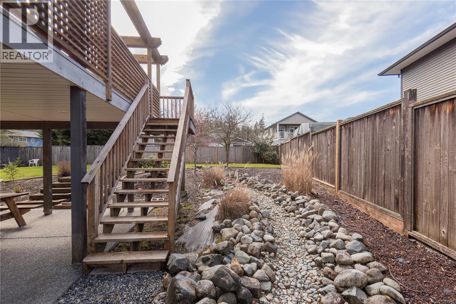 2323 ROCKWOOD PL - 30