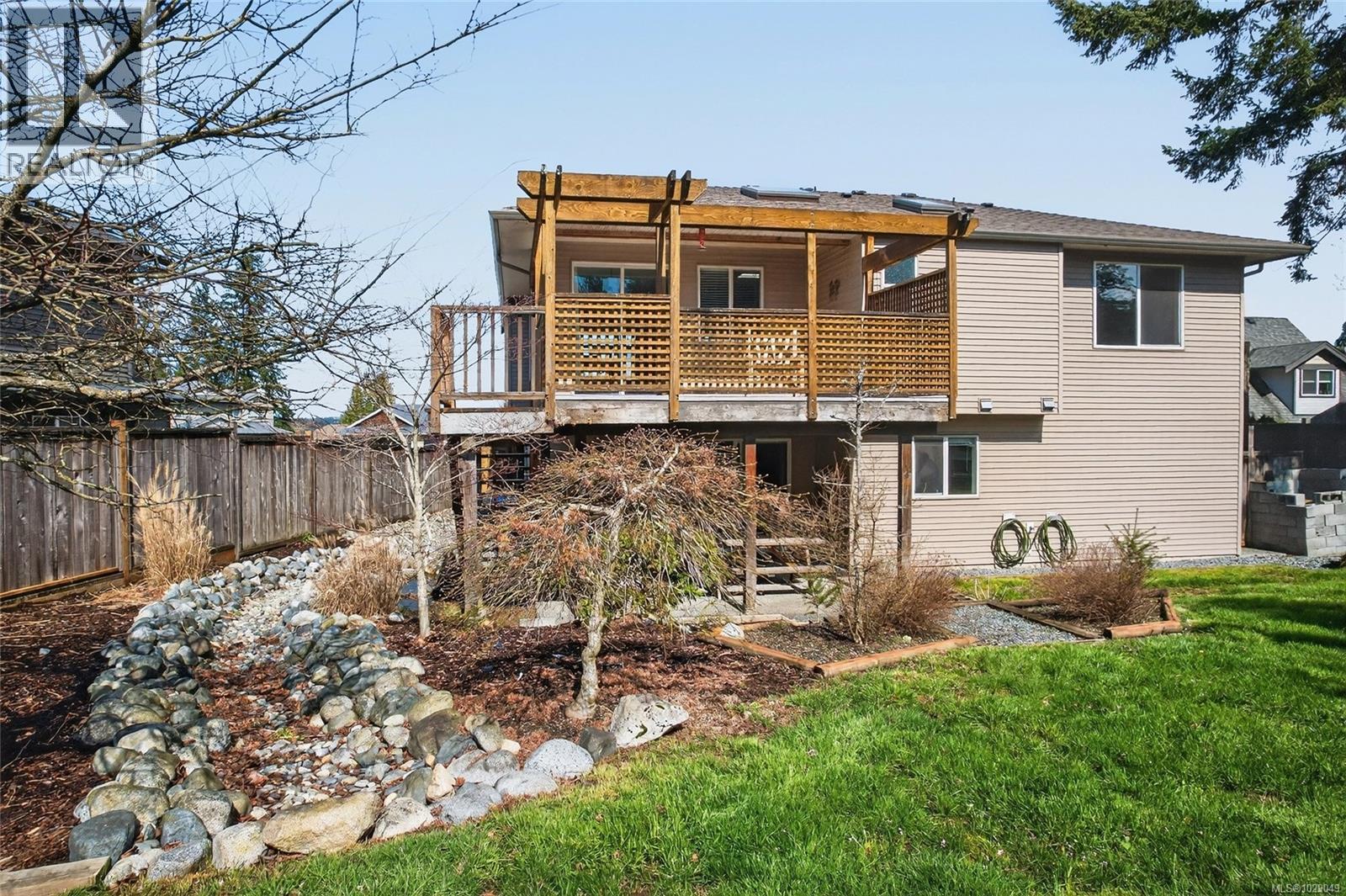 2323 ROCKWOOD PL - 36