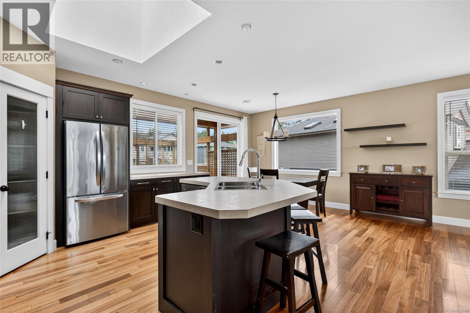 2323 ROCKWOOD PL - 9