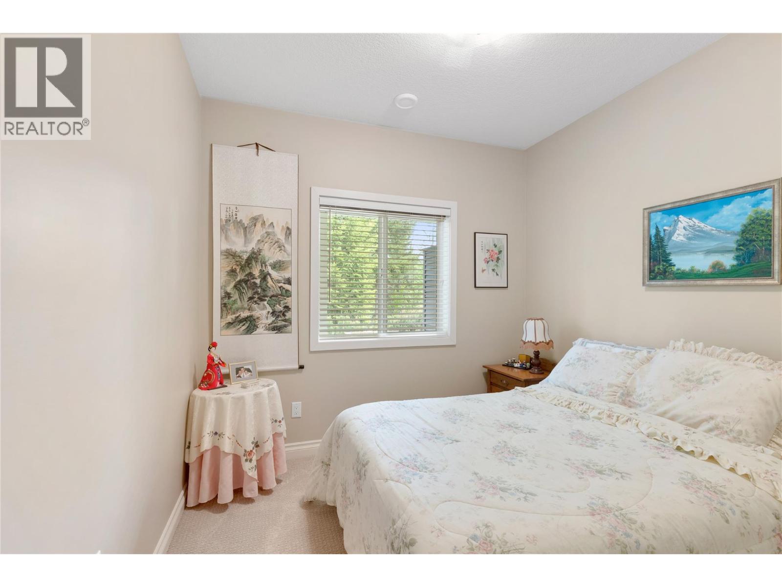 2750 Sunnydale Drive, Blind Bay