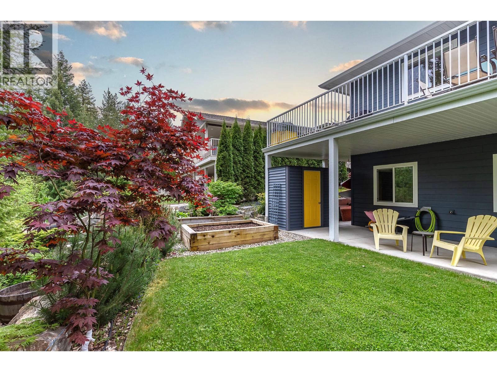 2750 Sunnydale Drive, Blind Bay