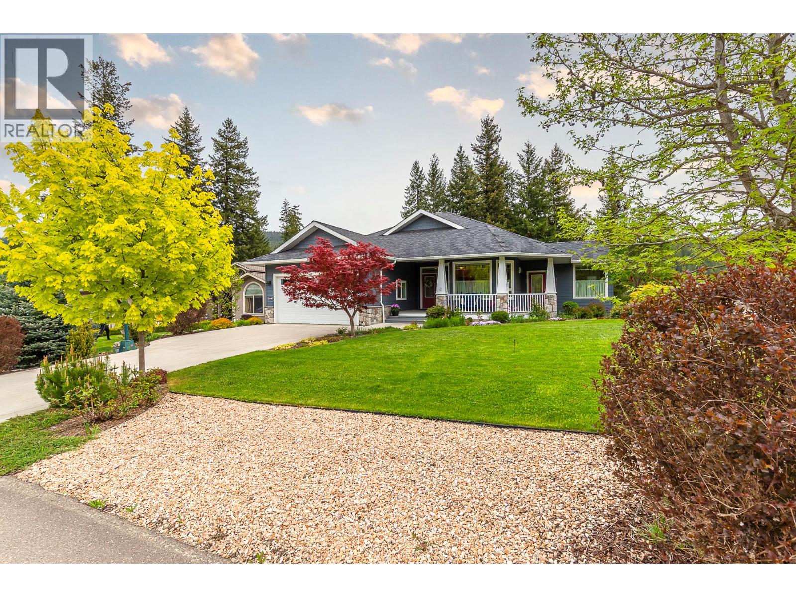 2750 Sunnydale Drive, Blind Bay