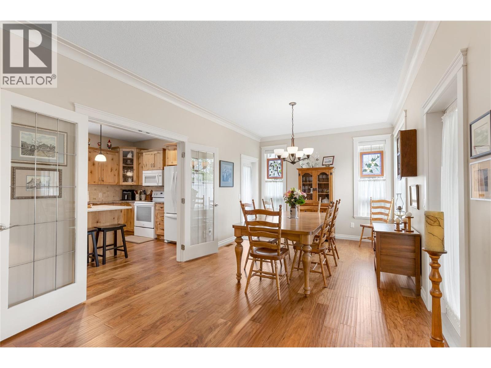 2750 Sunnydale Drive, Blind Bay