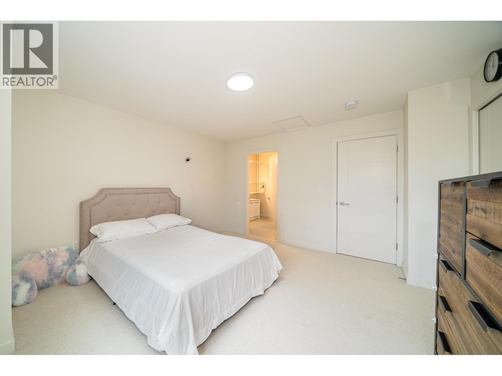 #2-9399 NO. 2 Road, Richmond