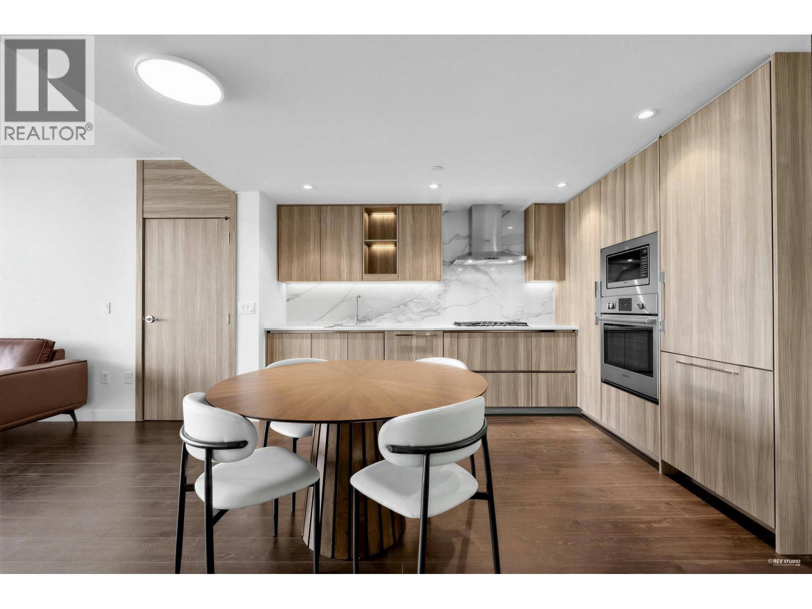 #1215-8611 HAZELBRIDGE Way, Richmond