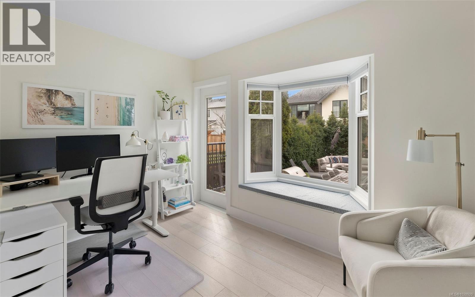  2399 Dalhousie Street, Oak Bay