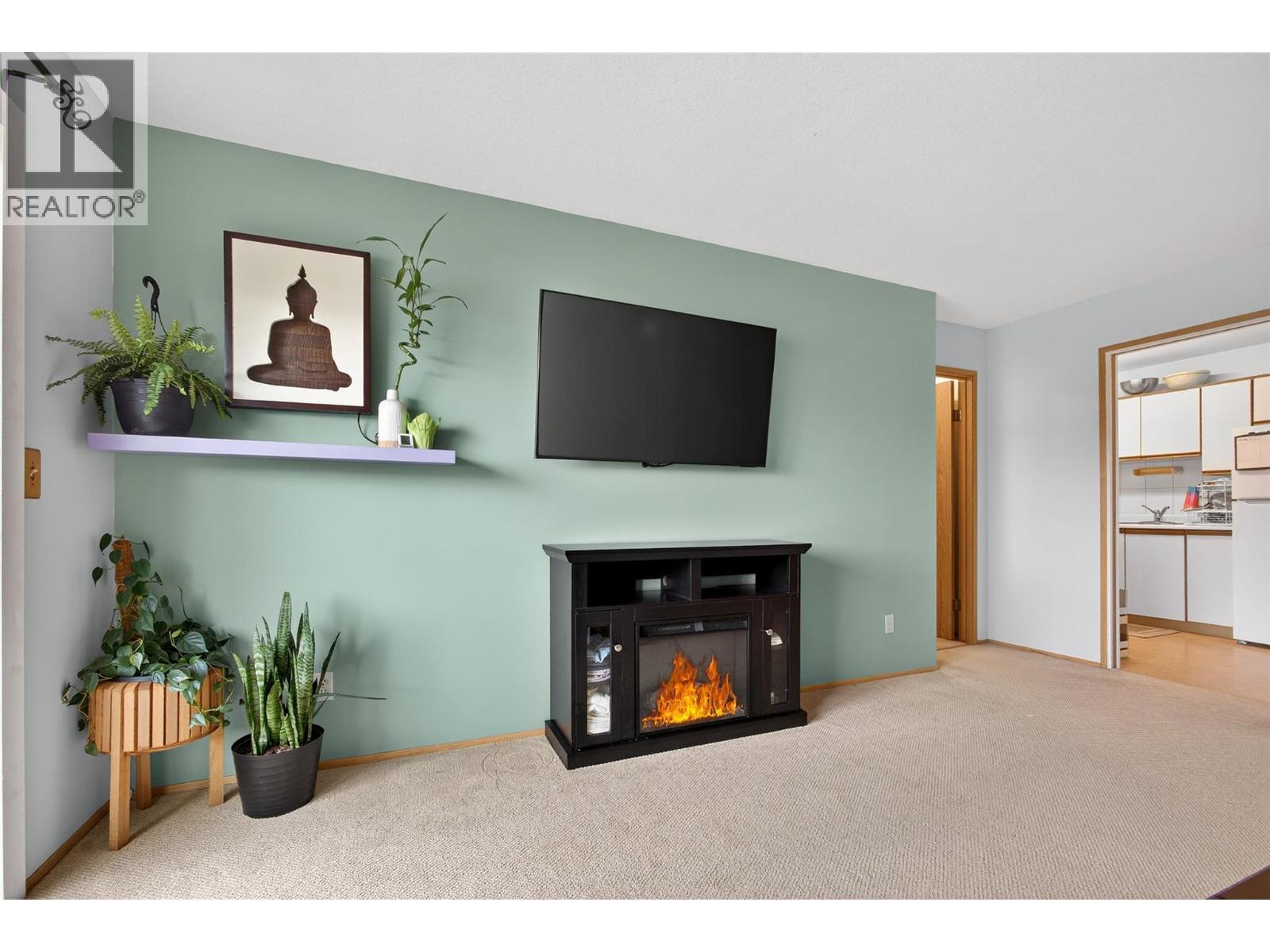 3180 De Montreuil Court Unit# 412, Kelowna