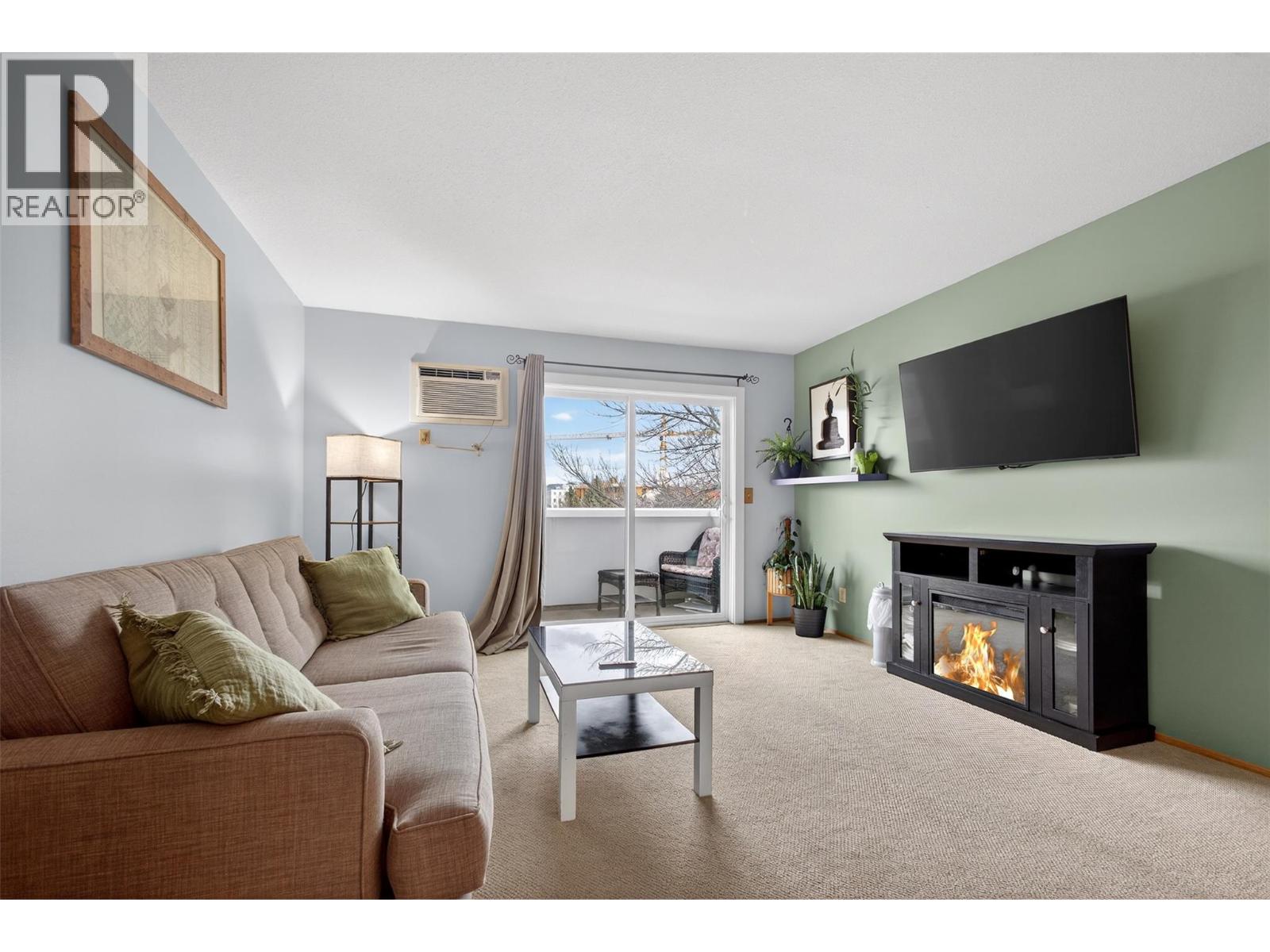 412 3180 De Montreuil Court, Kelowna