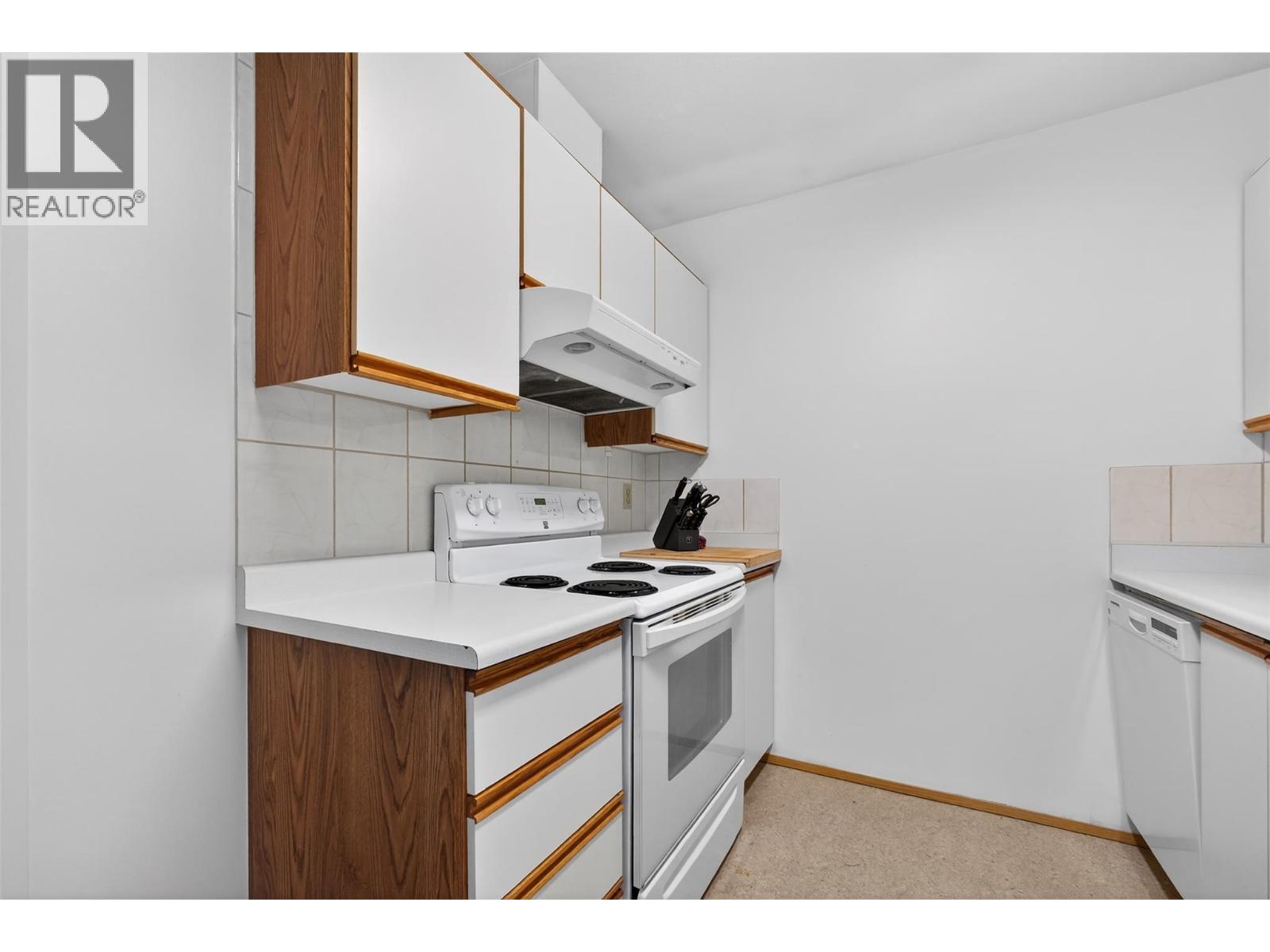 #412 3180 De Montreuil Court - 7