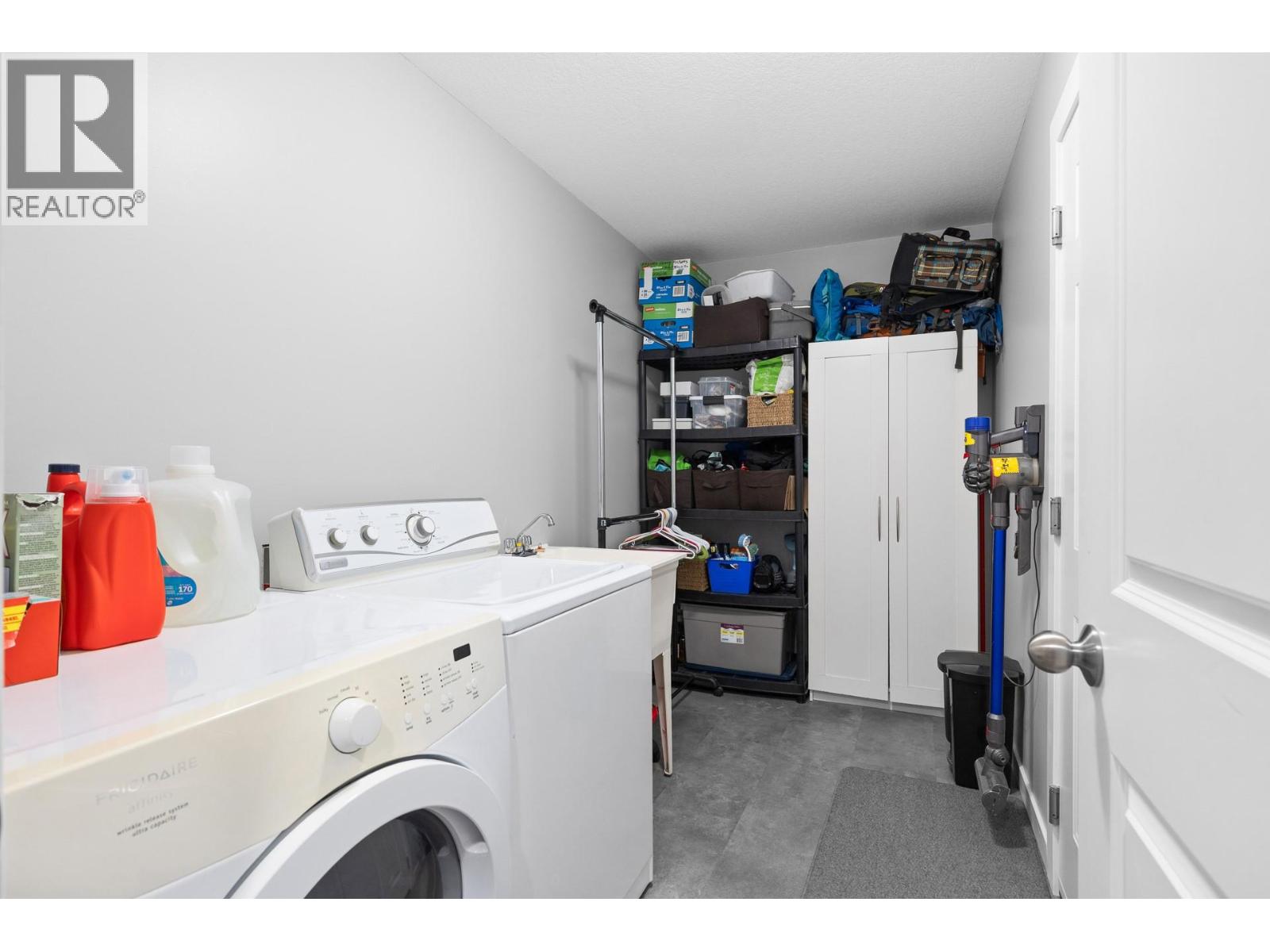 4007 Okanagan Avenue, Vernon