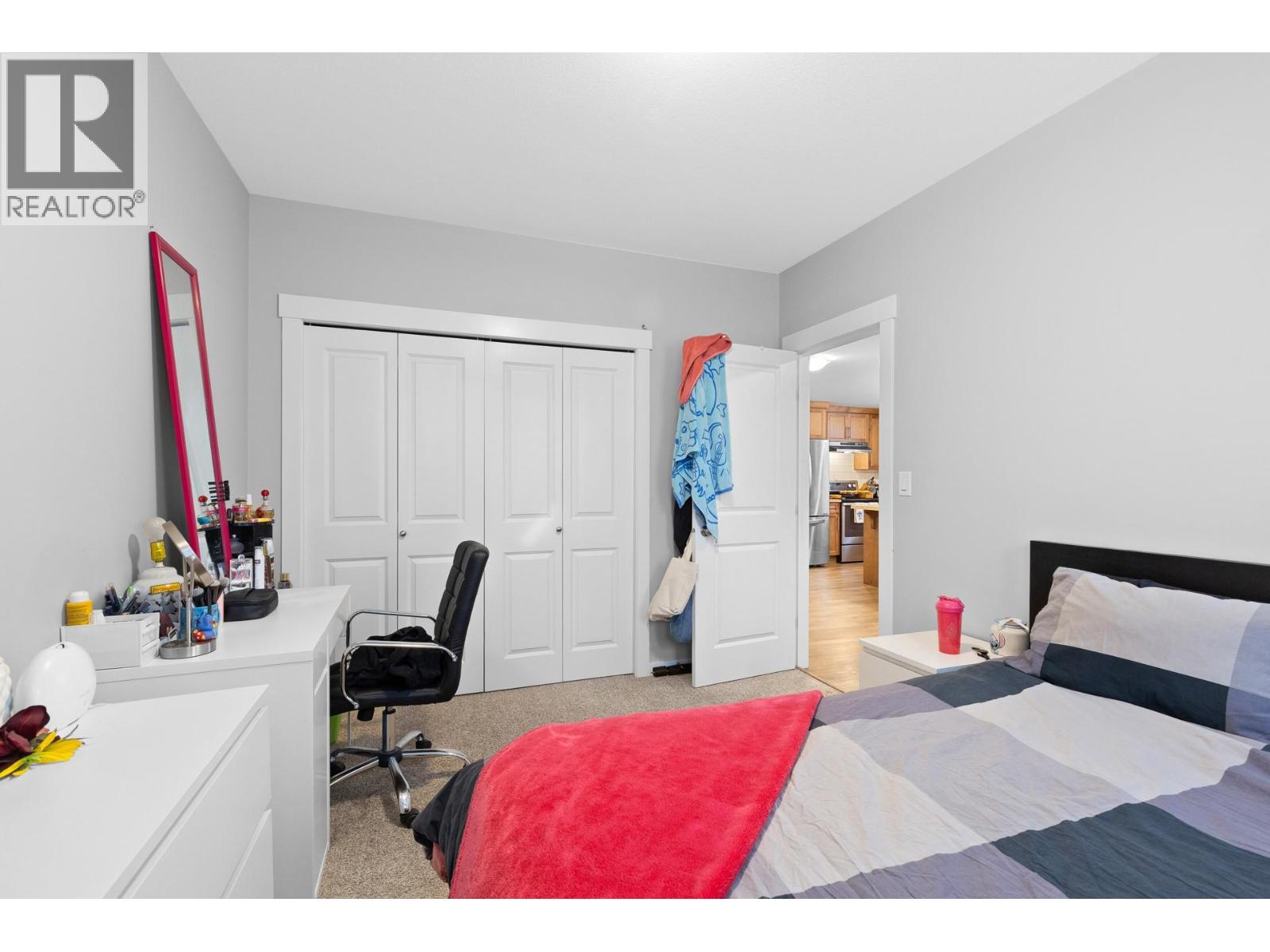 4007 Okanagan Avenue, Vernon