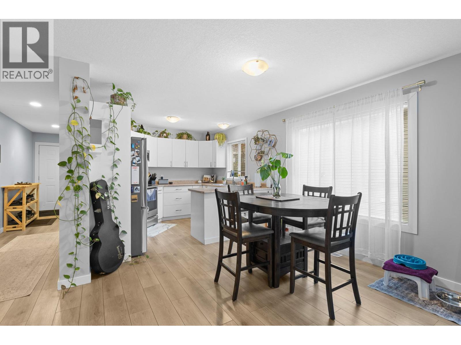 4007 Okanagan Avenue, Vernon