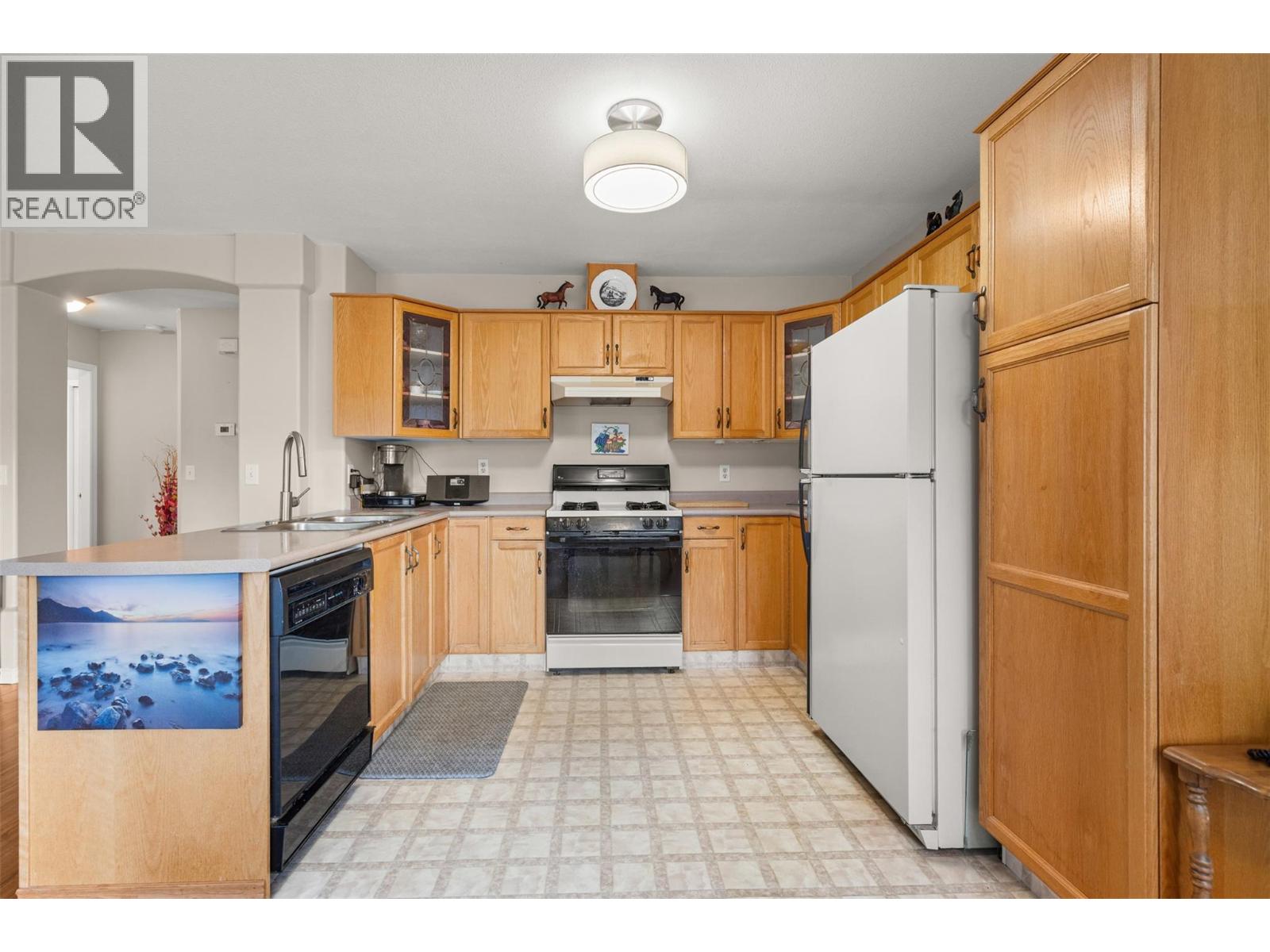 3877 Glen Canyon Drive, West Kelowna