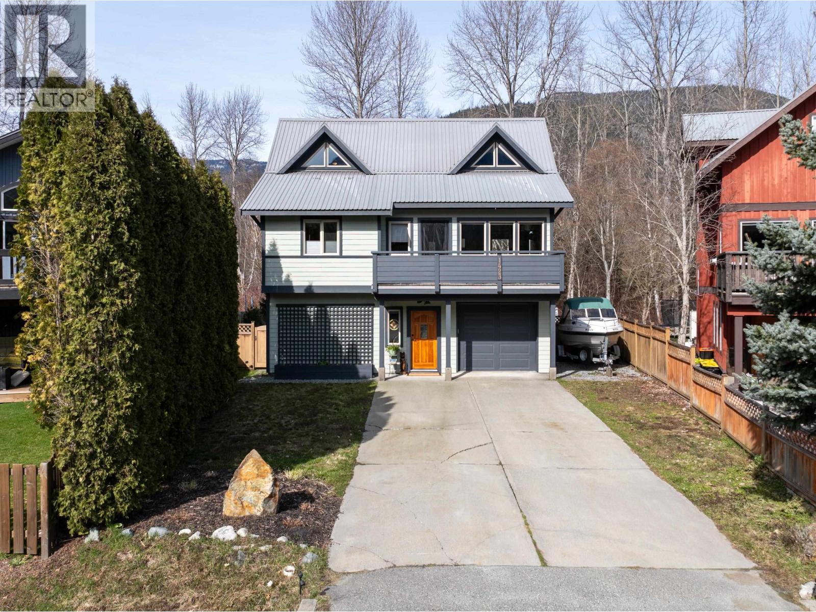 1423 WILLOW Drive - main photo