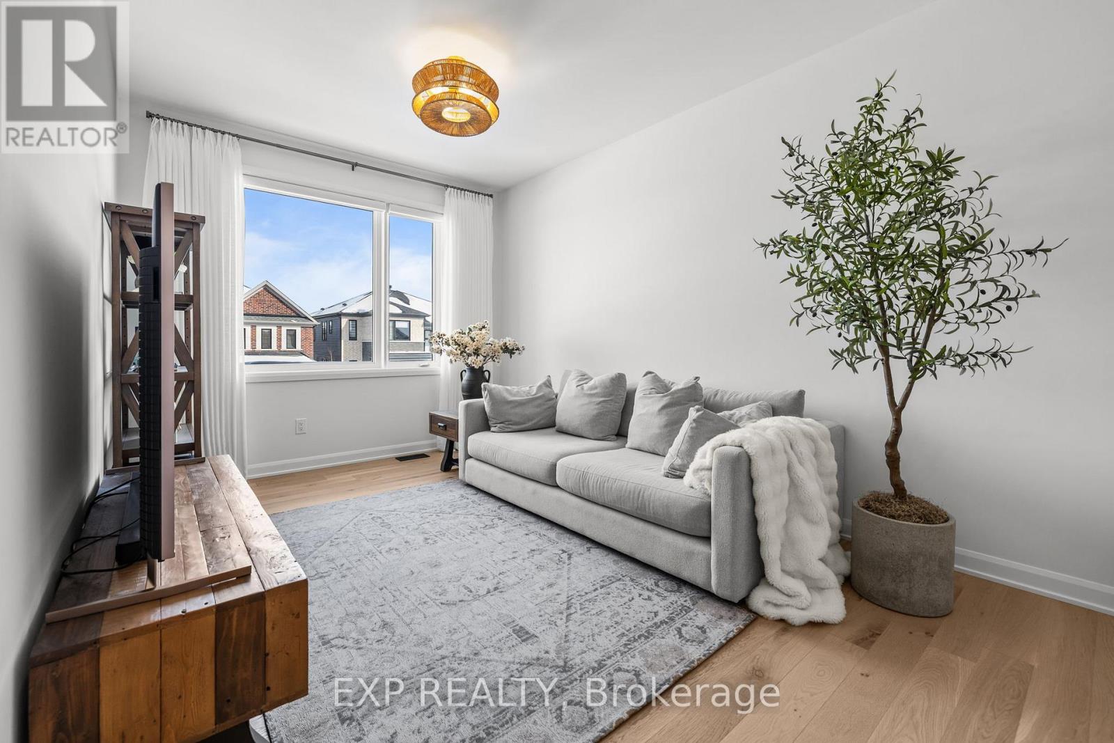 611 RIBBON STREET - 18