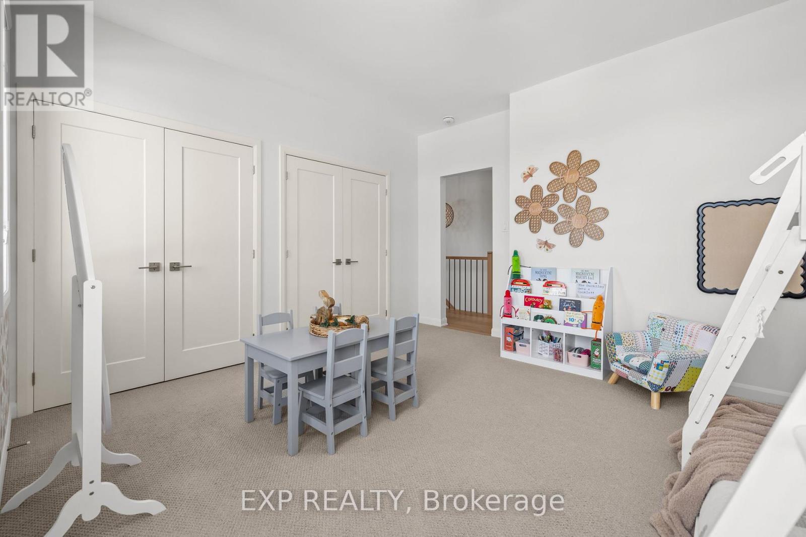 611 RIBBON STREET - 30