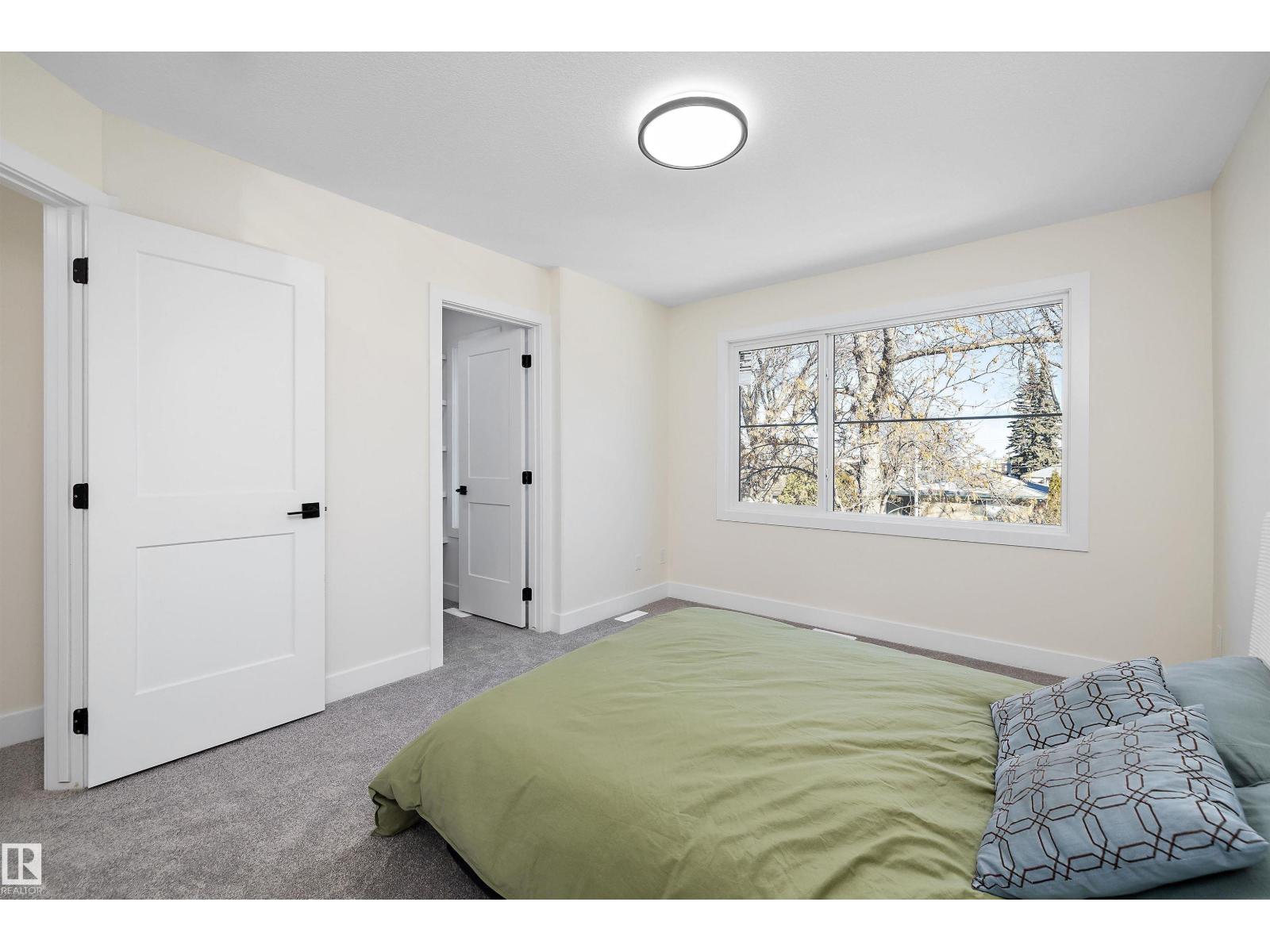8319 81Ave NW - 18