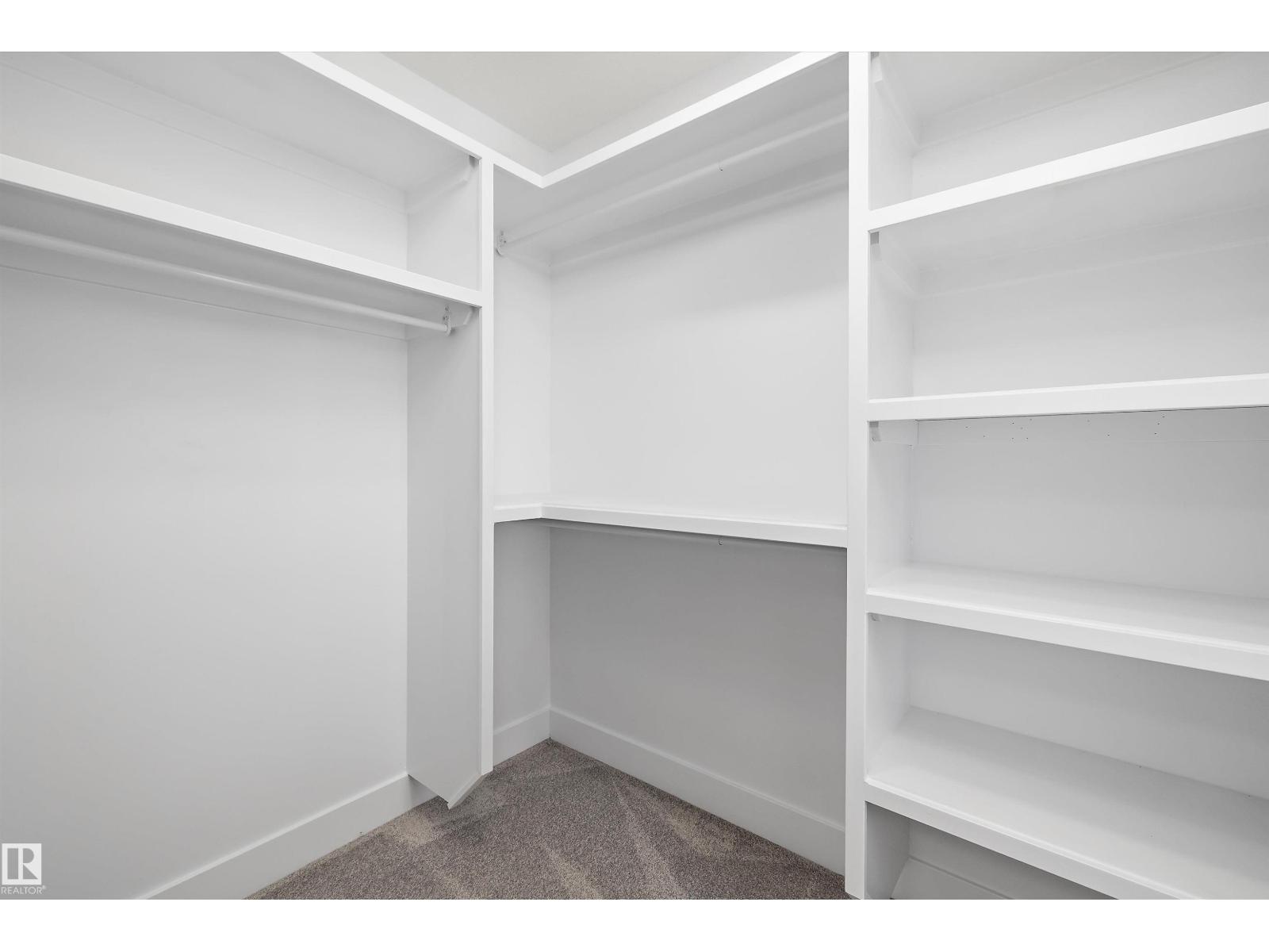 8319 81Ave NW - 20