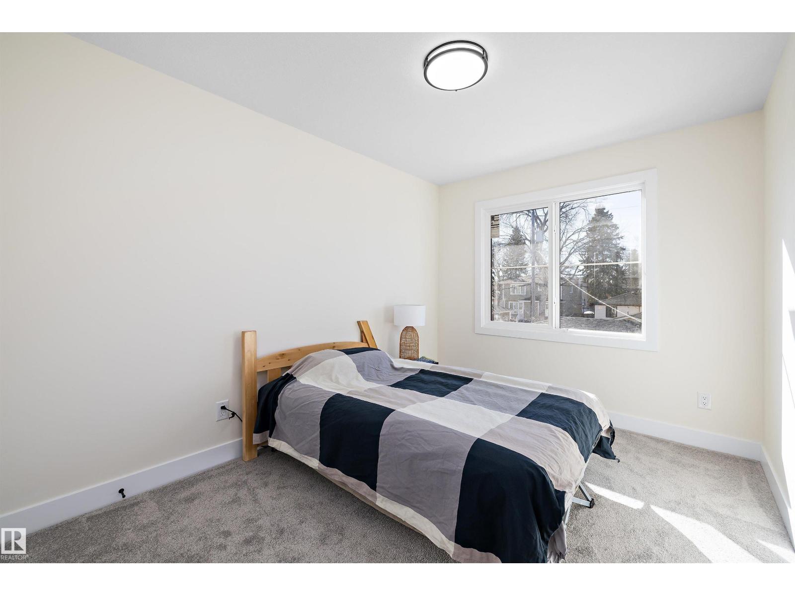 8319 81Ave NW - 25