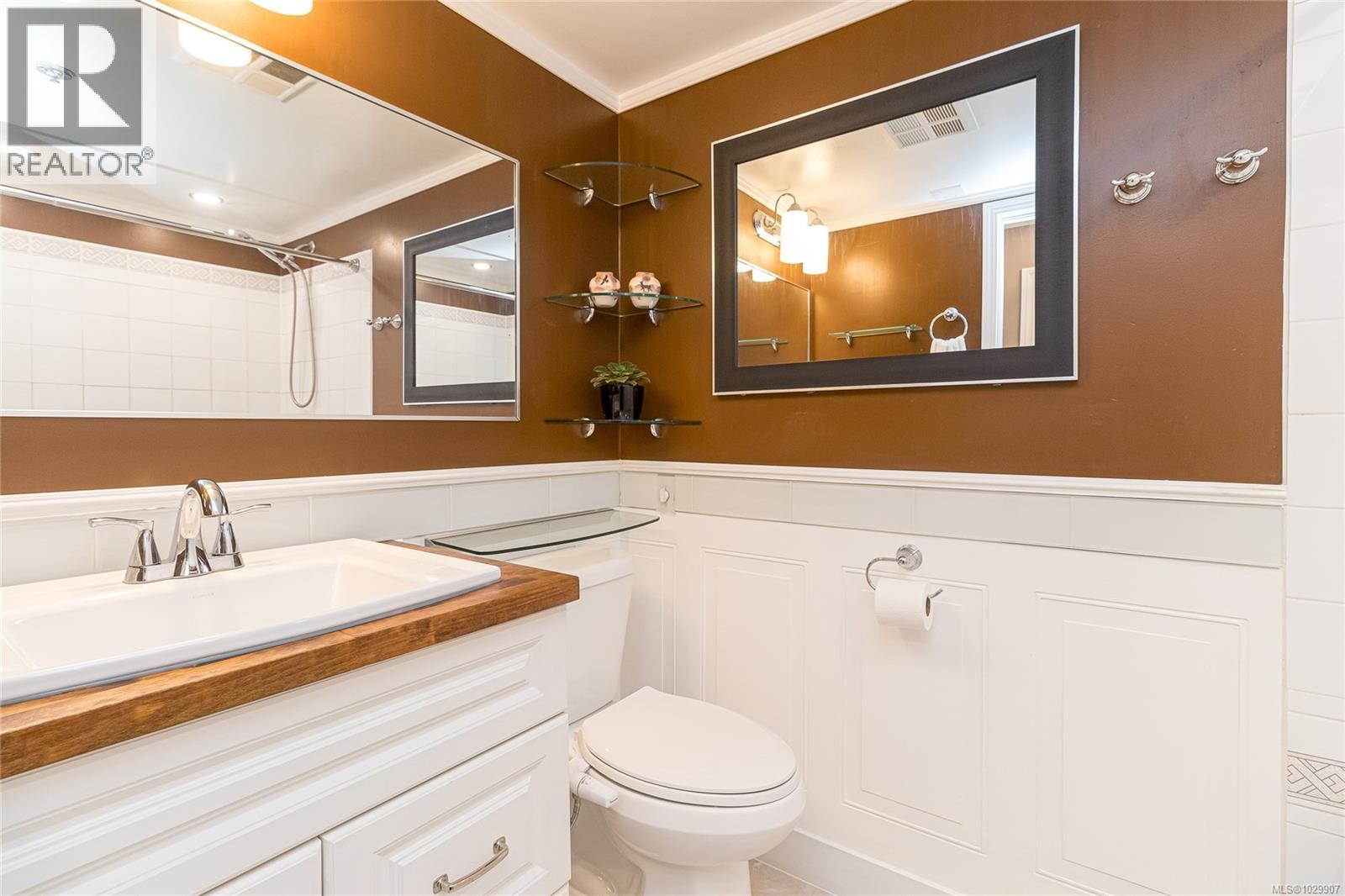 #112 545 MANCHESTER RD - 11