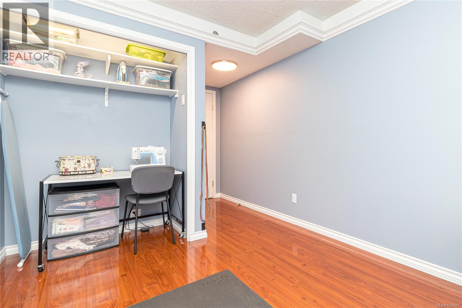 #112 545 MANCHESTER RD - 15