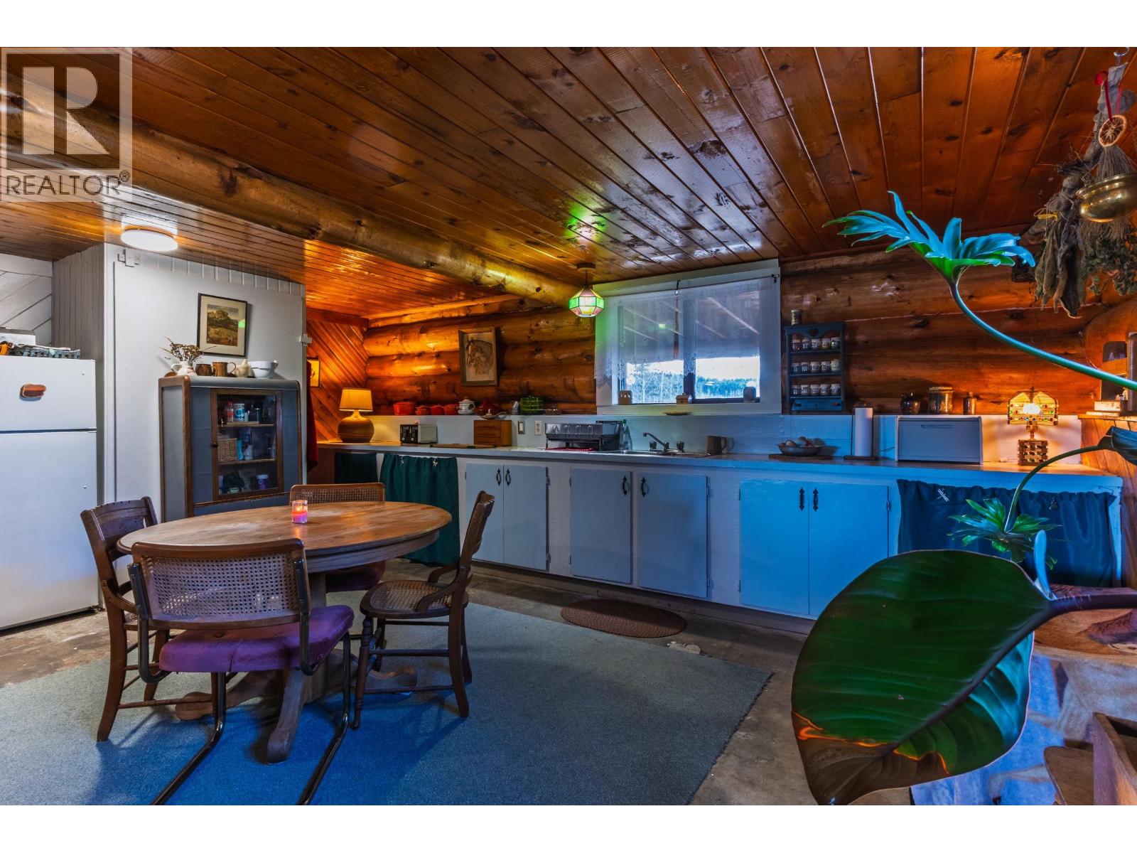 2293 DOYLE ROAD - 18