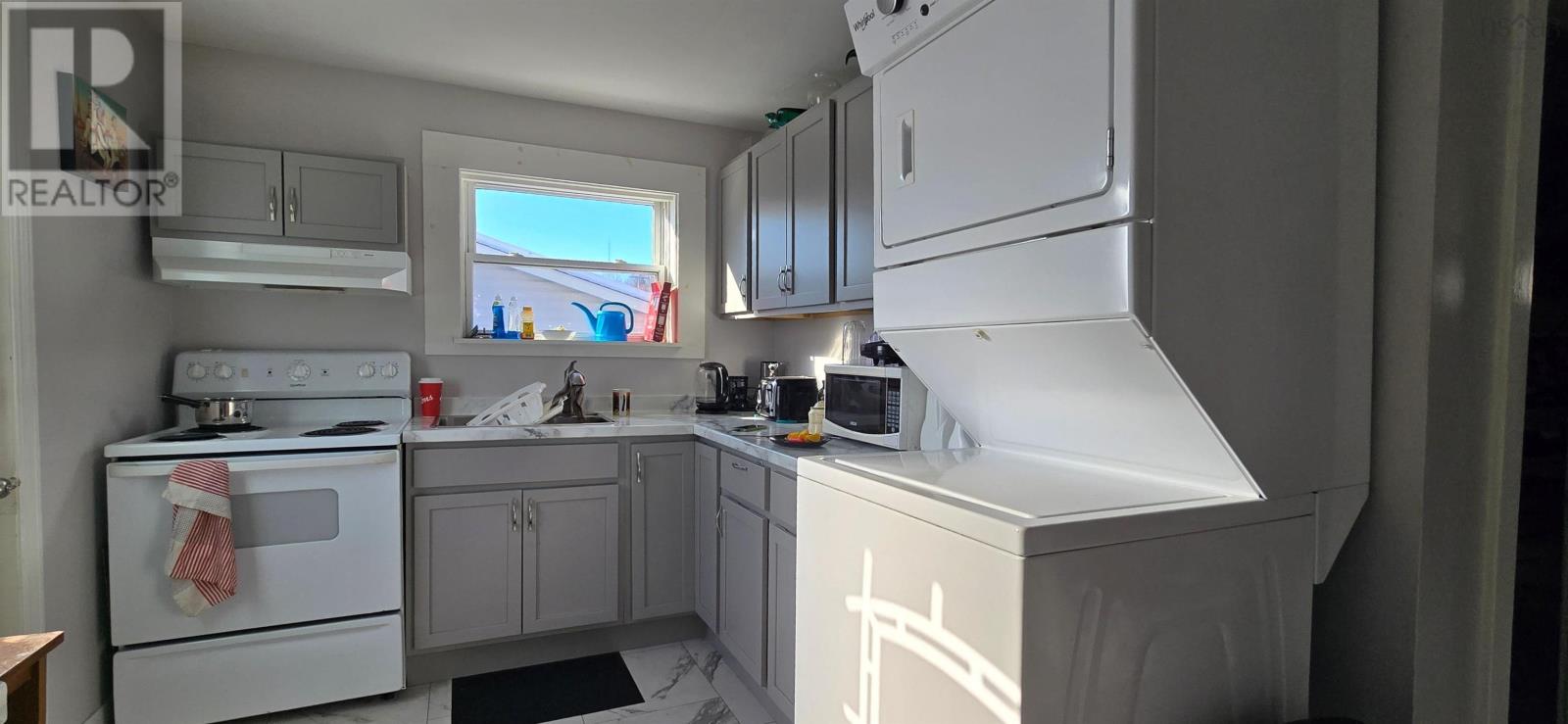 Property 12 of 19 of 10 & 12 Rufus Avenue