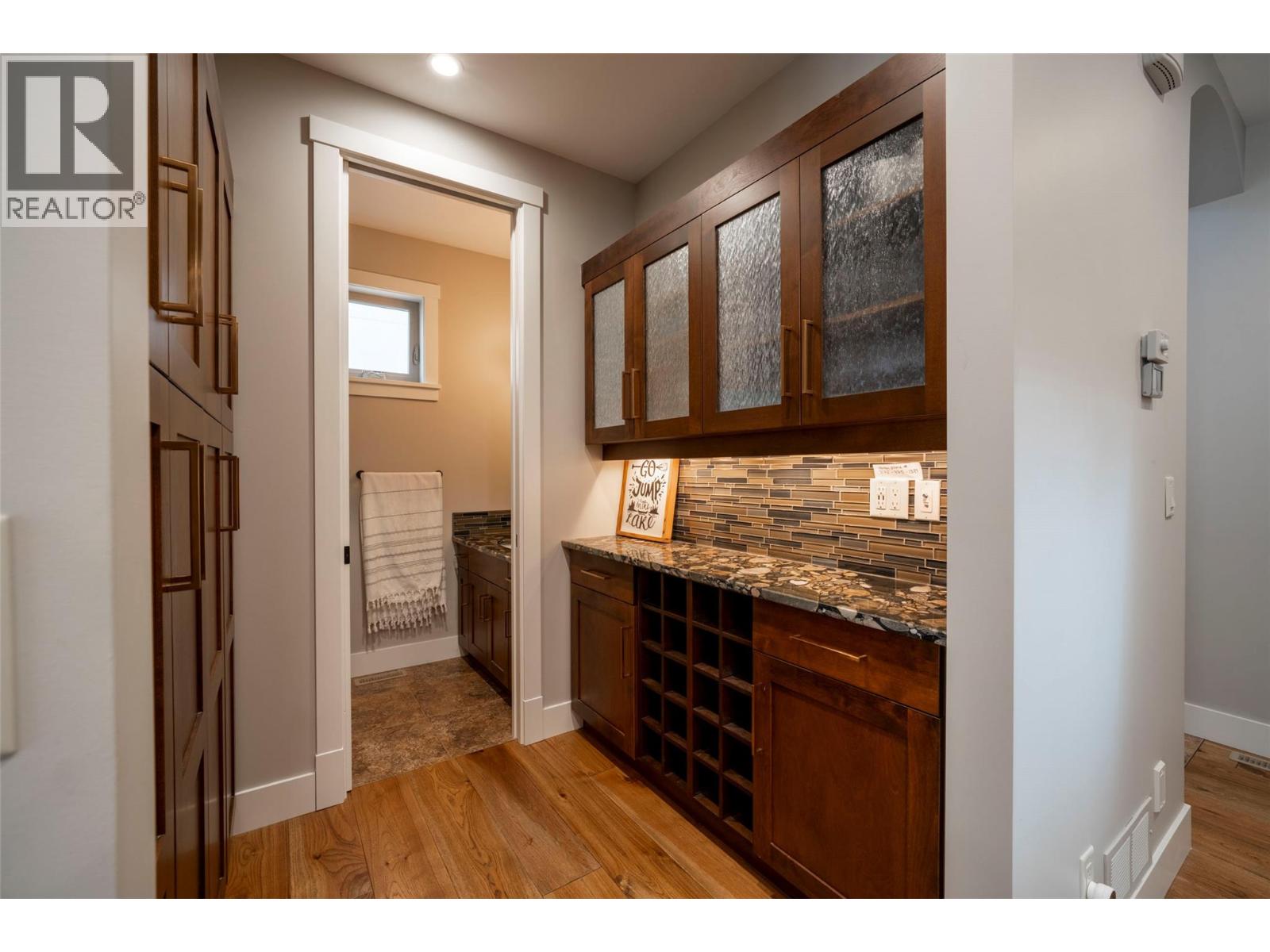 7373 Brooks Lane Unit# 4, Vernon