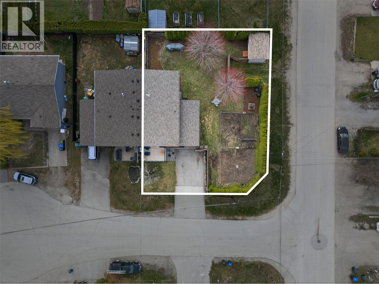 1085 Alta Dena Road, Kelowna