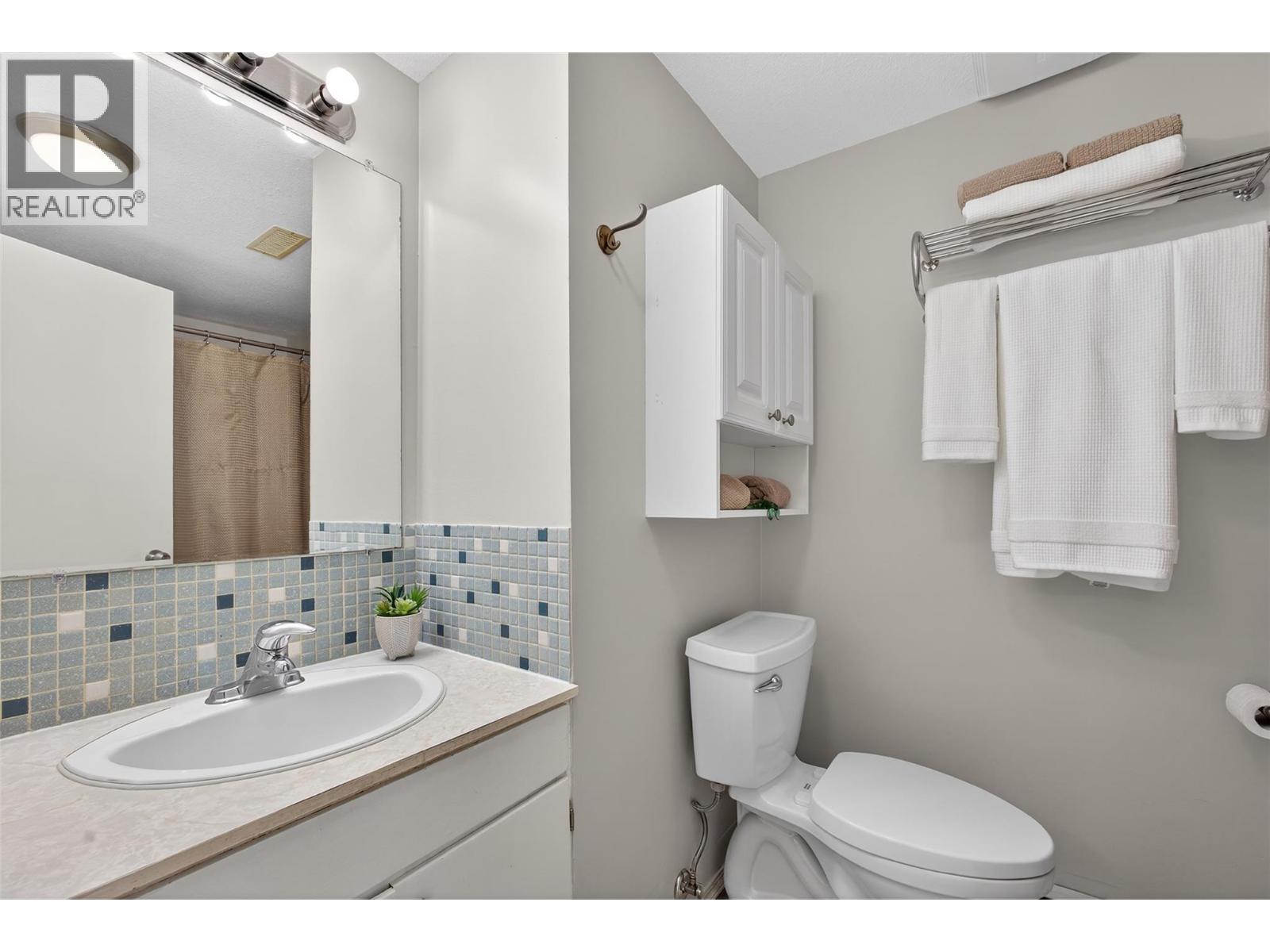 1085 Alta Dena Road, Kelowna