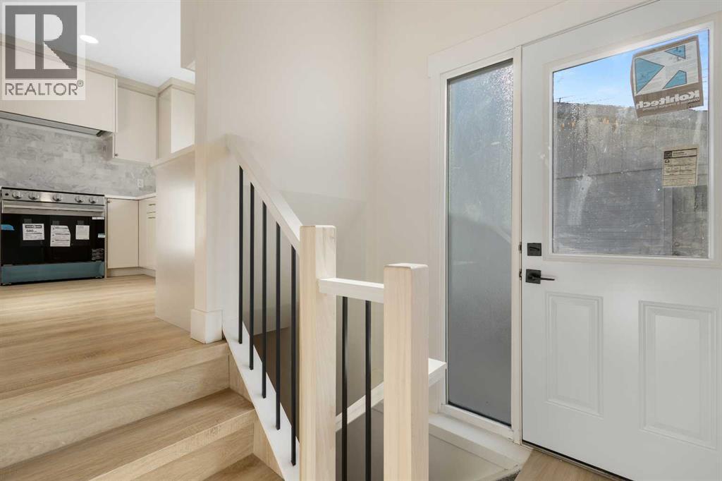 Single Family House Bungalow for Sale in  Verona Drive NW Varsity Calgary 