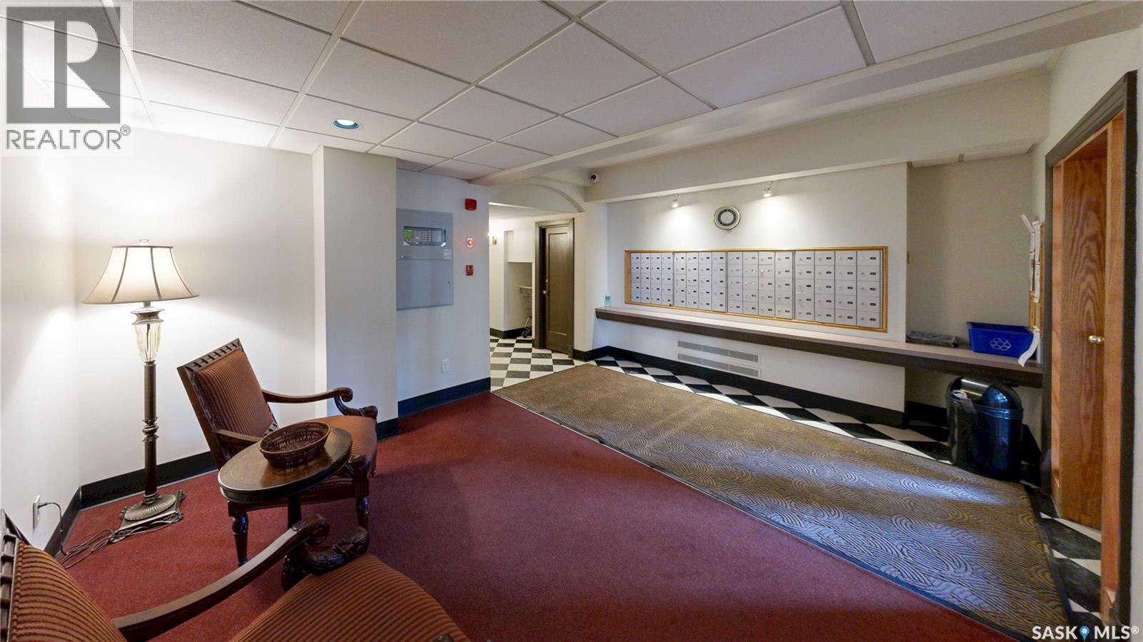 #400 2305 Victoria AVENUE - 9