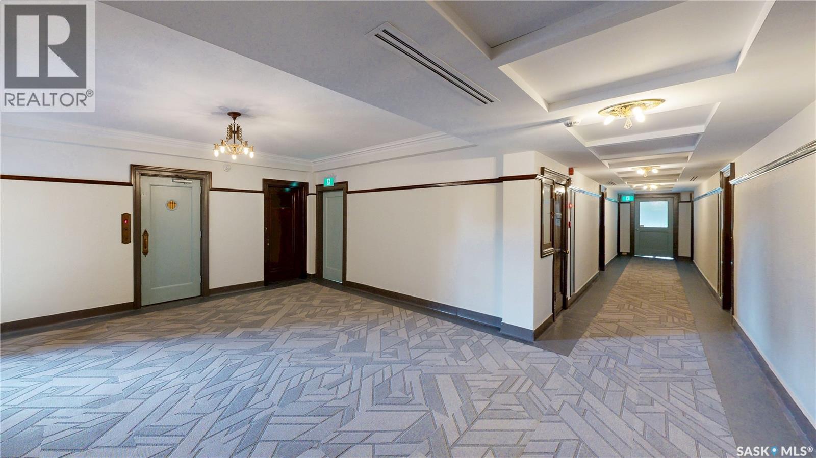 #400 2305 Victoria AVENUE - 12