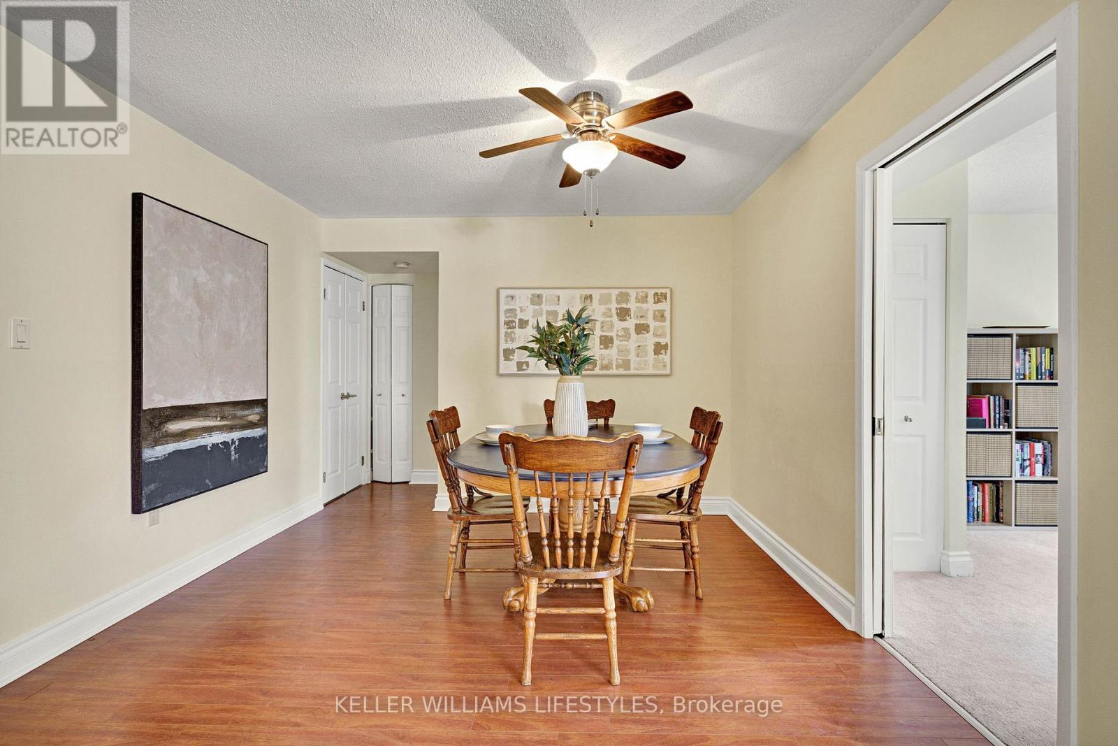 #205 7 PICTON STREET - 12