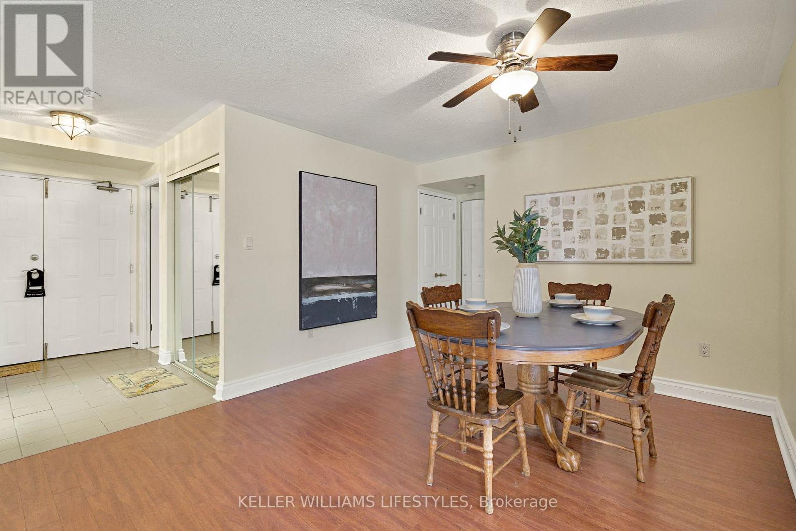 #205 7 PICTON STREET - 13