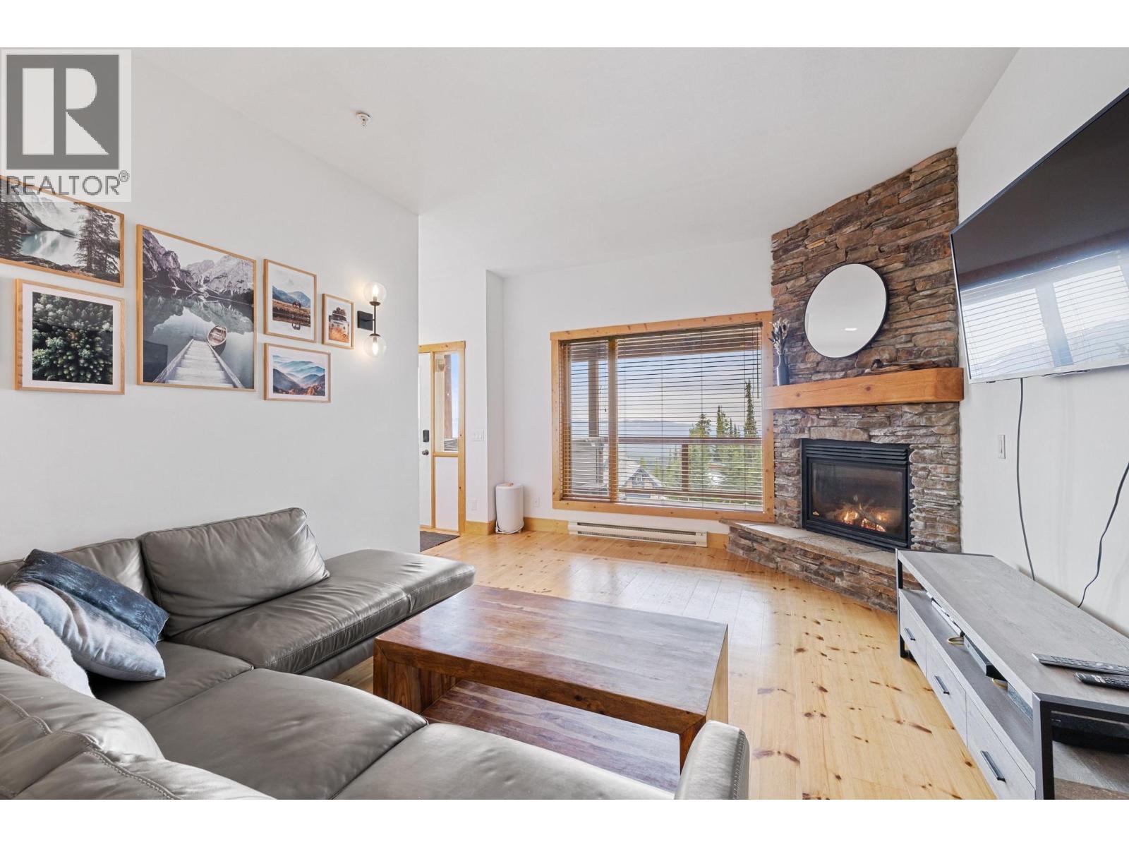 5934 Snow Pines Crescent Unit# B Lot# 89, Big White