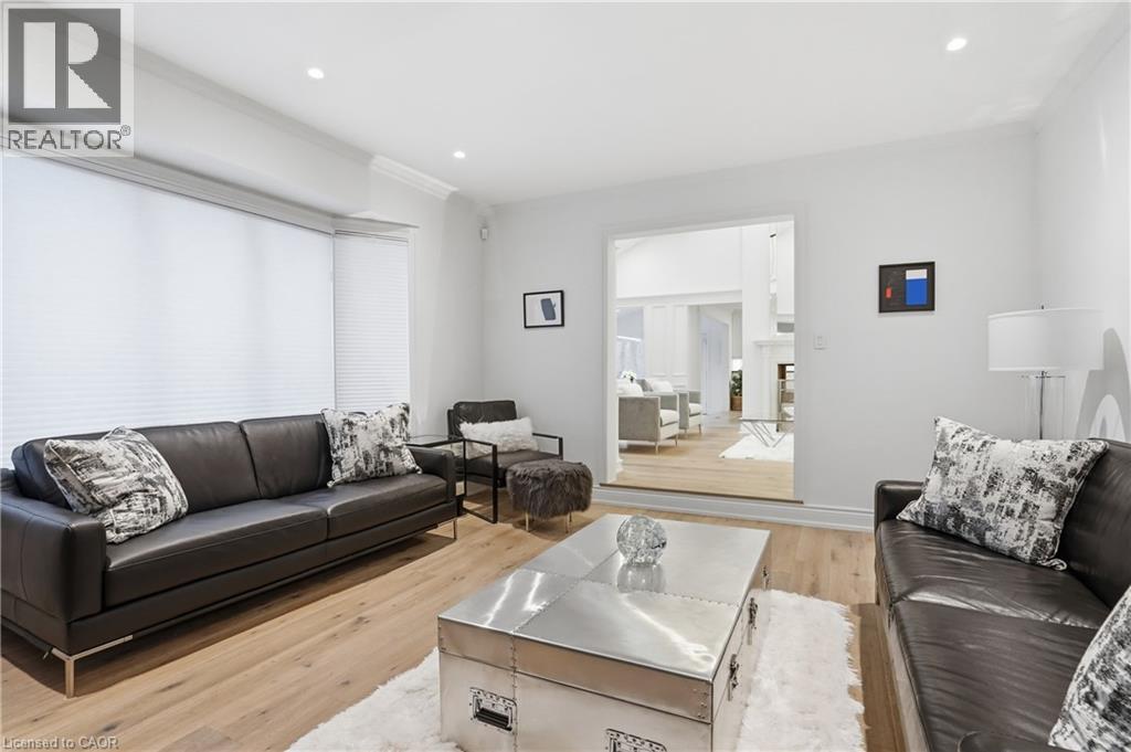 132 CHANCERY DRIVE - 10