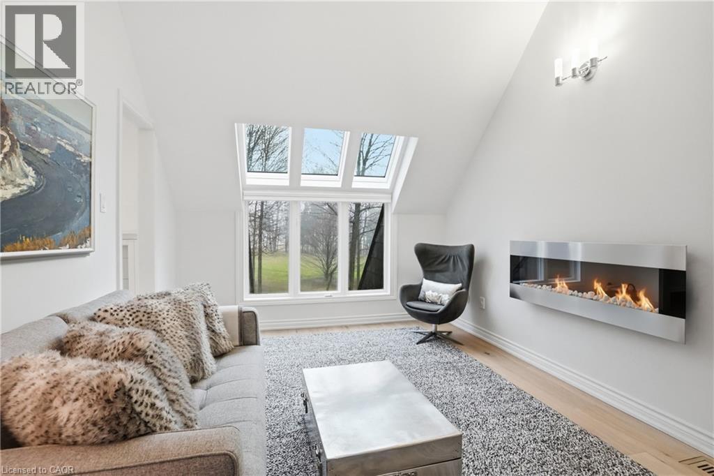 132 CHANCERY DRIVE - 36