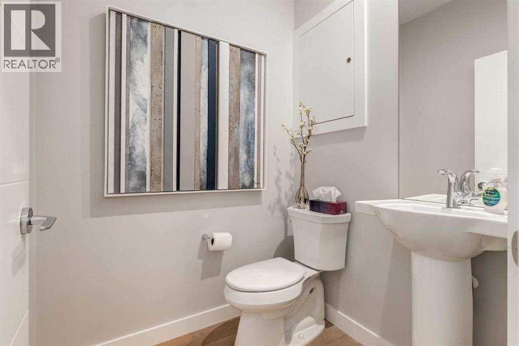 Single Family House for Sale in  Timberline Way SW Springbank Hill Calgary 