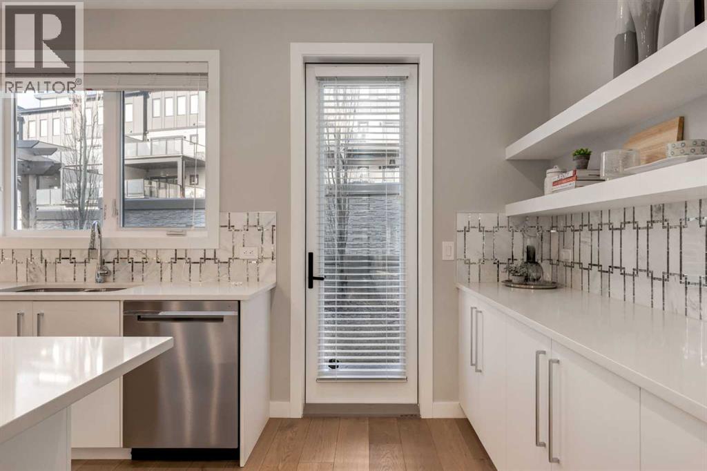 Single Family House for Sale in  Timberline Way SW Springbank Hill Calgary 