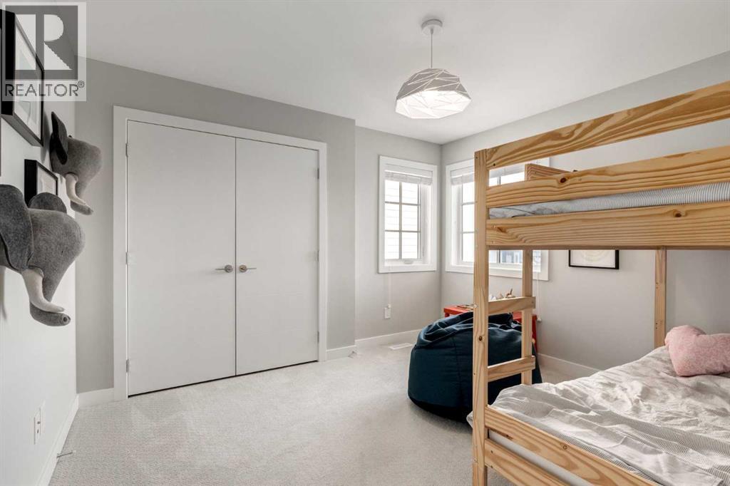 Single Family House for Sale in  Timberline Way SW Springbank Hill Calgary 