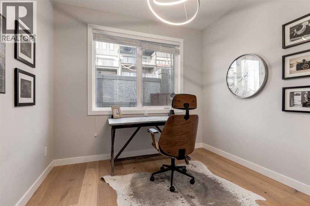 Single Family House for Sale in  Timberline Way SW Springbank Hill Calgary 