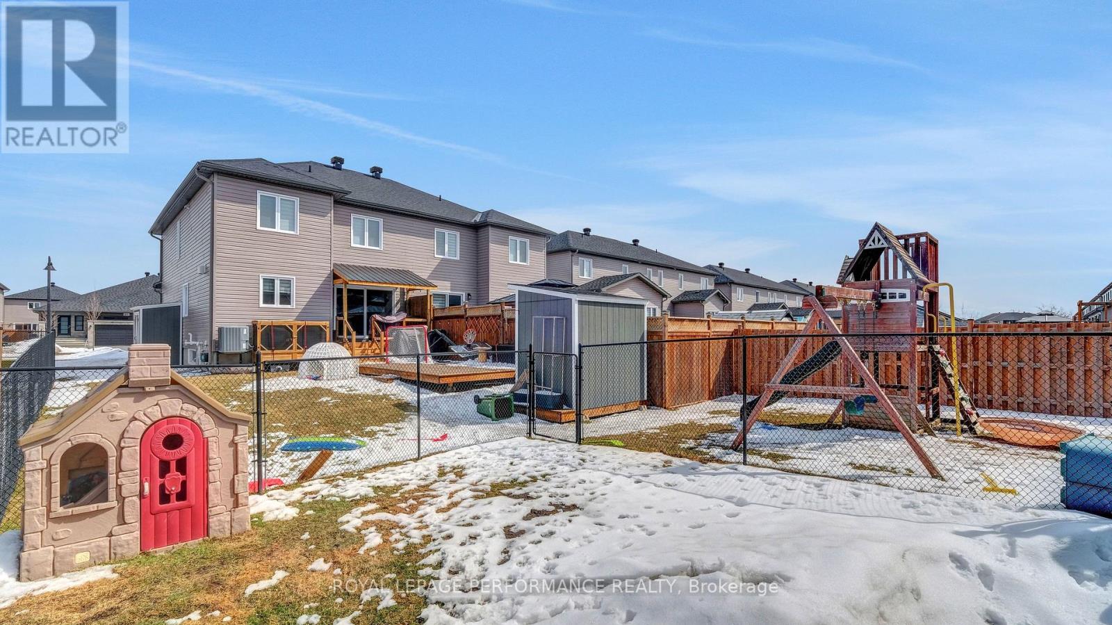 313 TWILIGHT AVENUE — photo 32