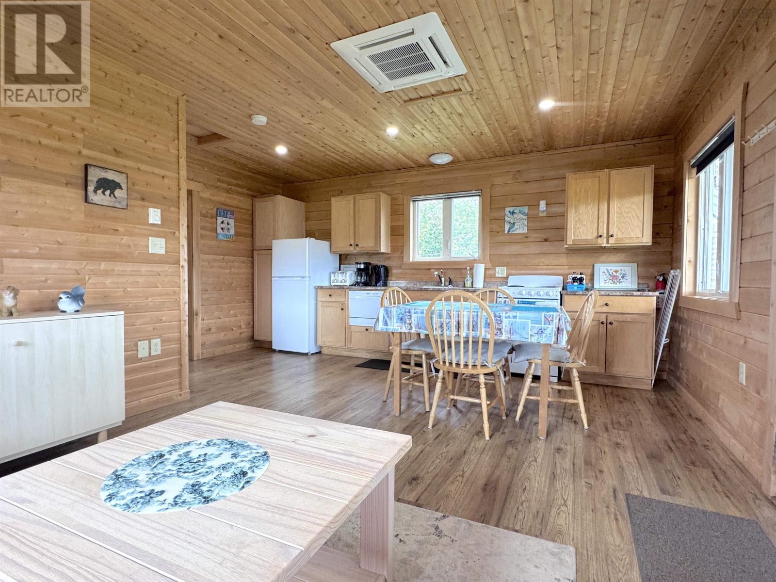 Property 20 of 48 of 1047 West Side Middle River Road