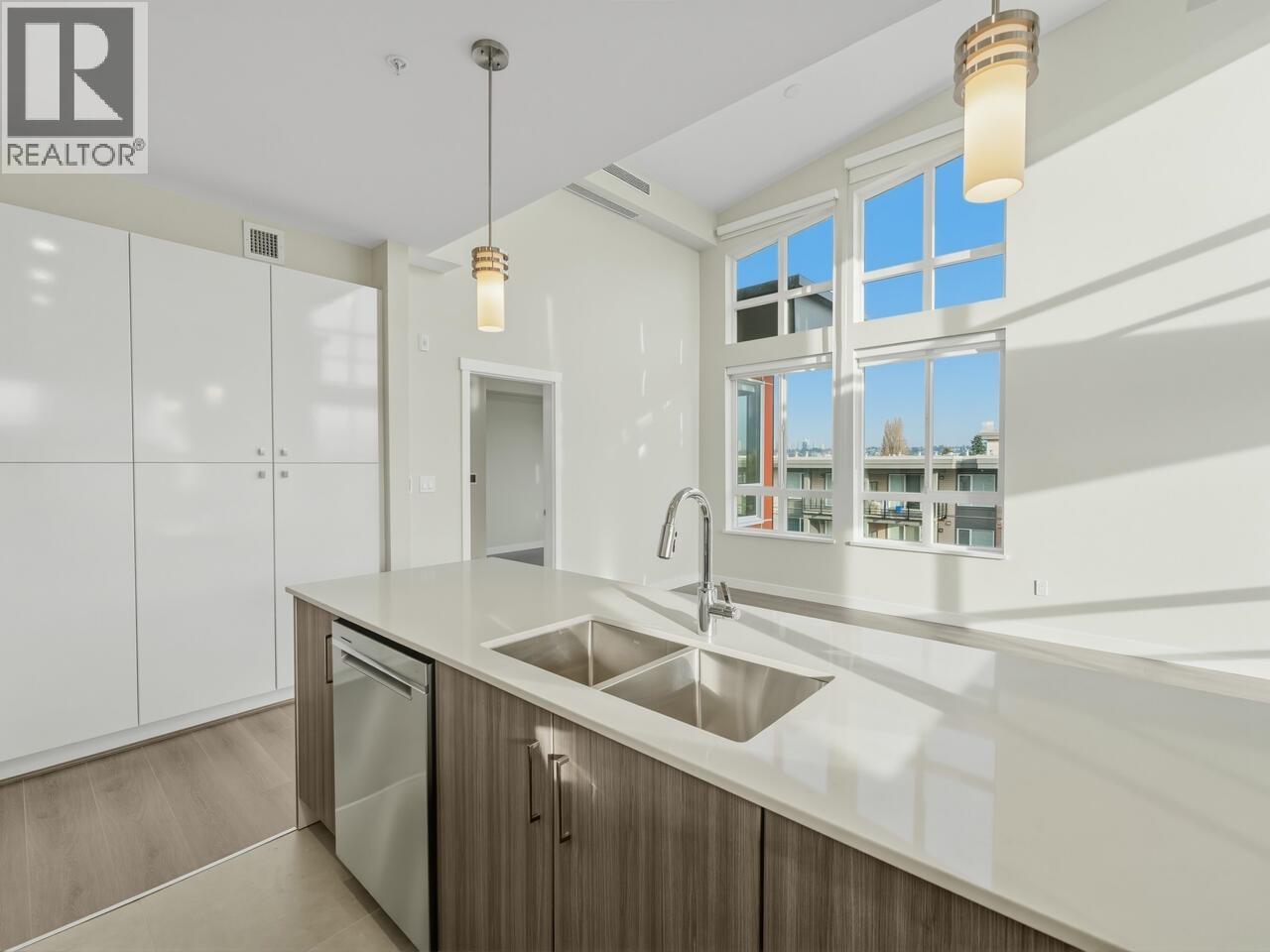 #507-23200 GILLEY Road, Richmond