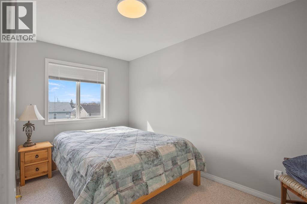 33 Donlevy Avenue, Red Deer