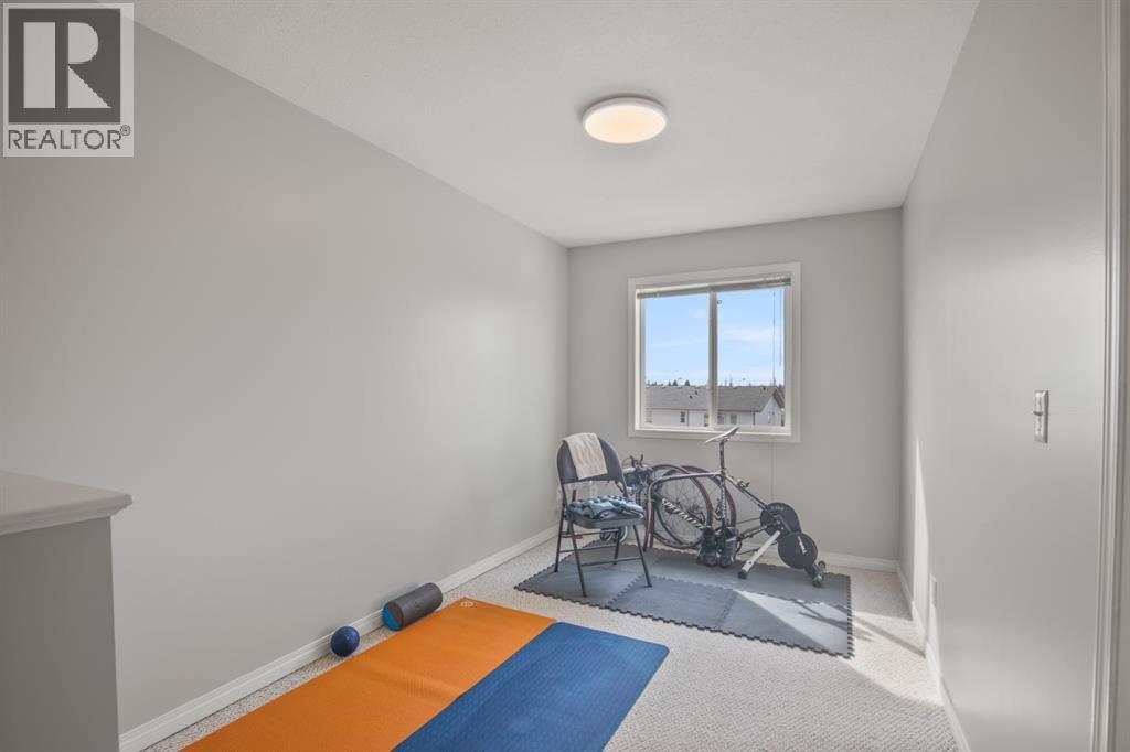 33 Donlevy Avenue, Red Deer