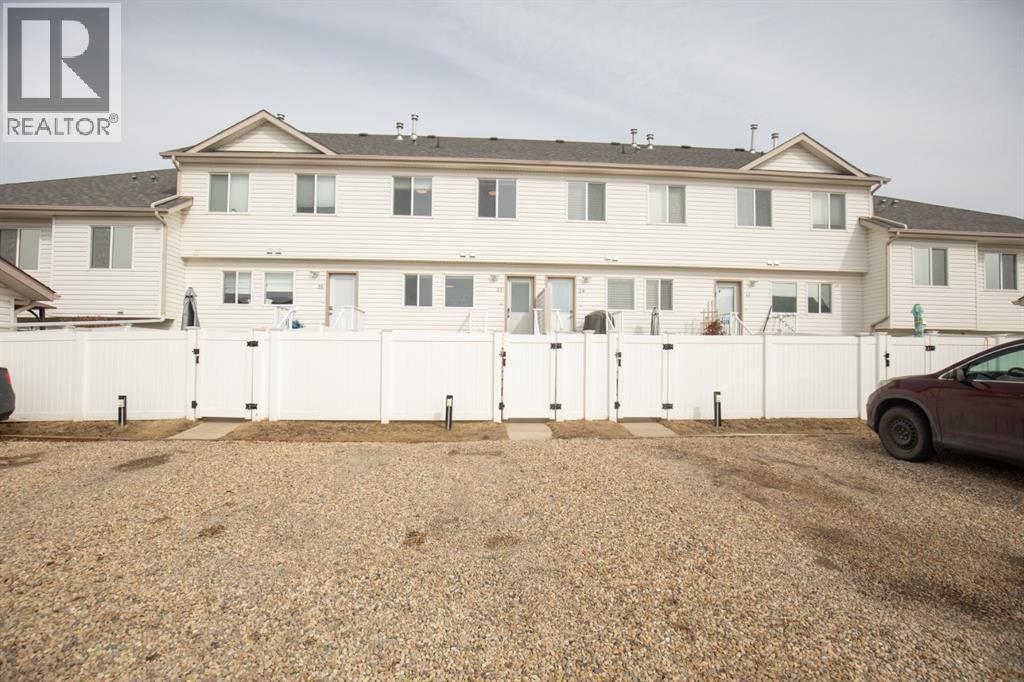 33 Donlevy Avenue, Red Deer