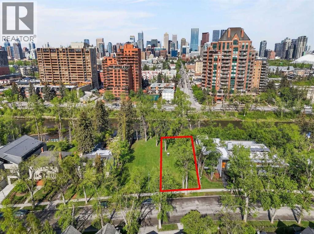 310 Roxboro Road SW, Calgary, Alberta